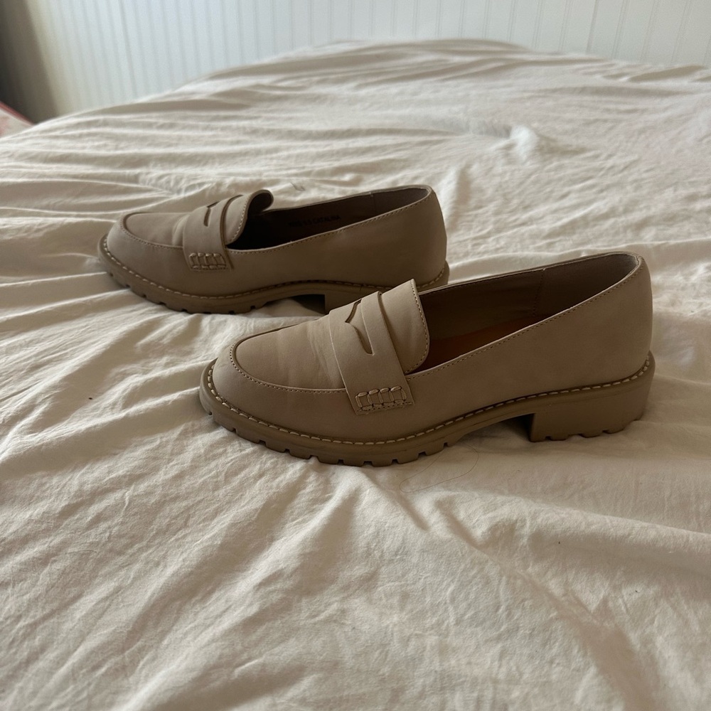 Loafers - Picture 2 of 3